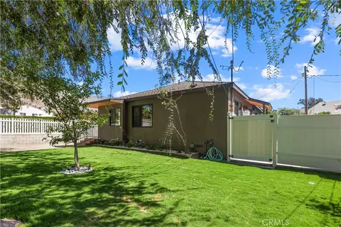 1710 N Oxford, Pasadena, CA 91104