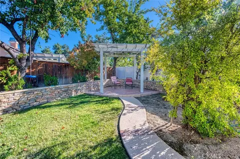 Exterior - 39794 Cambridge Pl, Temecula, CA 92591 photo 4 of 5