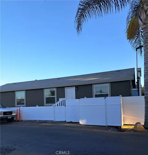 400 E Arbor St #1, Long Beach, CA 90805