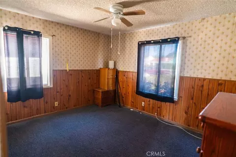 Bedroom - 814 W Maple St, Compton, CA 90220 photo 3 of 3