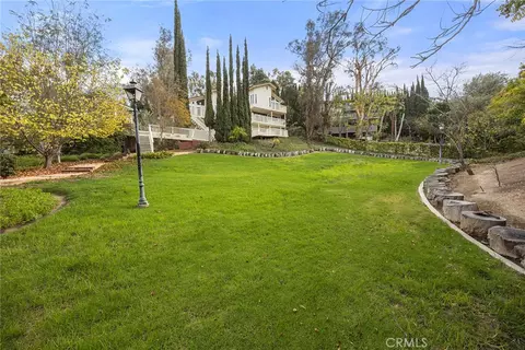 6641 E Canyon Hls, Anaheim, CA 92807