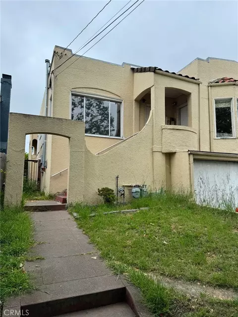 2123 High, Oakland, CA 94601