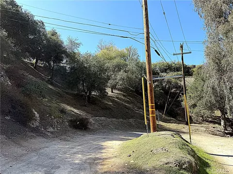 0 High Cliff Trl, Tujunga, CA 91042 photo 4