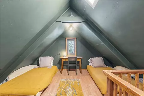 Bedroom - 34 Manker Flts, Mt Baldy, CA 91759 photo 3 of 5