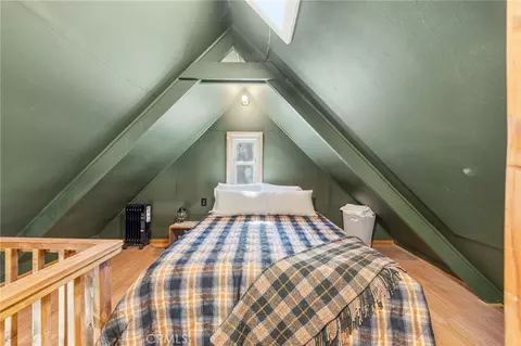 Bedroom - 34 Manker Flts, Mt Baldy, CA 91759 photo 4 of 5