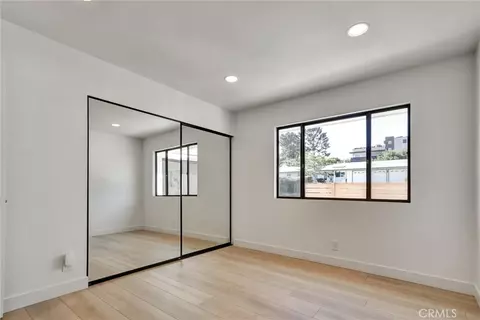 Bedroom - 5515 Thunderbird, La Jolla, CA 92037 photo 3 of 12