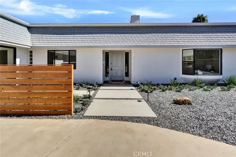 Exterior - 5515 Thunderbird, La Jolla, CA 92037 photo 3 of 9