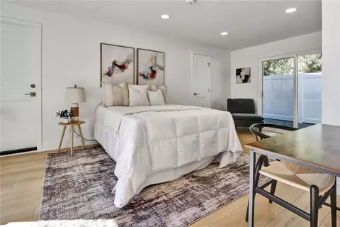 Bedroom - 5515 Thunderbird, La Jolla, CA 92037 photo 11 of 12