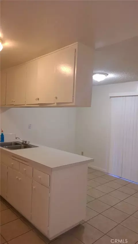 Dining - 160 W Cascade, Rialto, CA 92376 photo 2 of 2