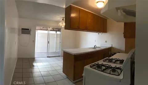 Other - 160 W Cascade, Rialto, CA 92376 photo 7 of 9