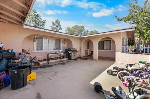 Exterior - 18629 Orange, Hesperia, CA 92345 photo 3 of 3