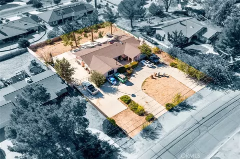 View/Area - 18629 Orange, Hesperia, CA 92345 photo 8 of 17