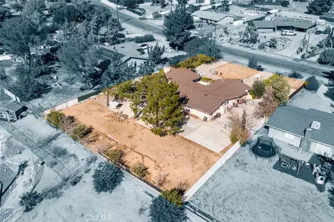 View/Area - 18629 Orange, Hesperia, CA 92345 photo 5 of 17