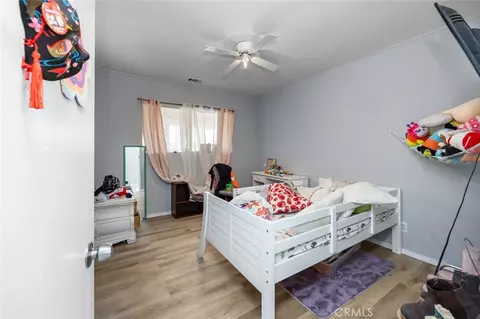 Bedroom - 18629 Orange, Hesperia, CA 92345 photo 3 of 4