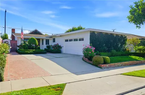 950 Marvista Ave, Seal Beach, CA 90740