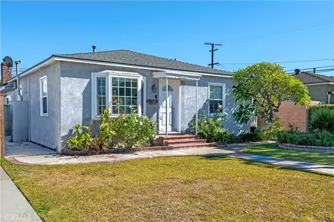 5016 Falcon Ave, Long Beach, CA 90807