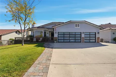 22535 San Joaquin W, Canyon Lake, CA 92587