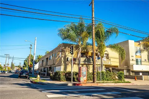 5666 Lemon Grove Ave, Los Angeles, CA 90038