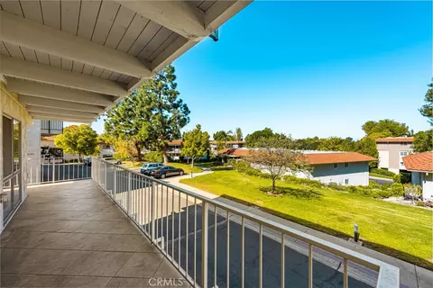 2286 Via Puerta #A, Laguna Woods, CA 92637