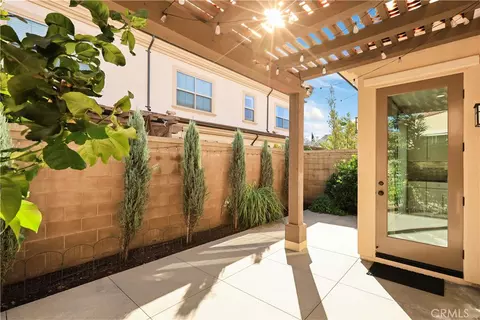 Exterior - 128 Full Sun, Irvine, CA 92618 photo 2 of 5