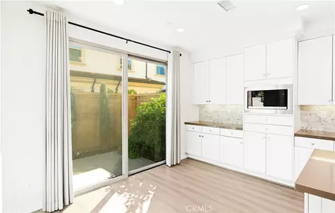 Kitchen - 128 Full Sun, Irvine, CA 92618 photo 3 of 3