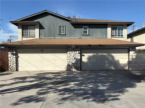 17 E Plymouth #B, Long Beach, CA 90805