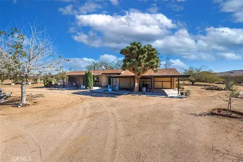 1495 Alta Ave, Yucca Valley, CA 92284