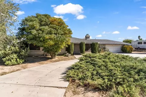 7633 I Ave, Hesperia, CA 92345