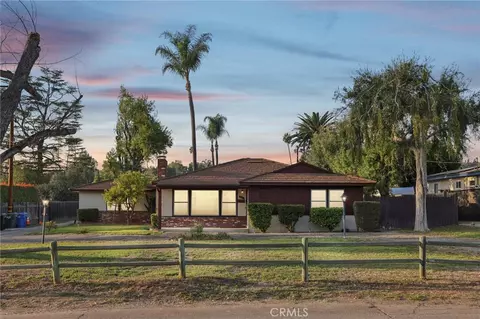 665 S Chaparro, Covina, CA 91724