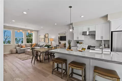 19051 Main St #105, Huntington Beach, CA 92648