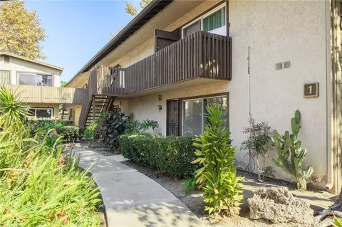 3050 S Bristol St #49, Santa Ana, CA 92704