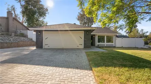 2314 Mcneil Cir, Corona, CA 92882