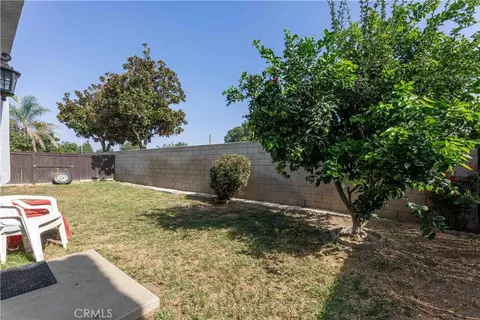 Exterior - 11541 Plane Tree, Fontana, CA 92337 photo 3 of 7