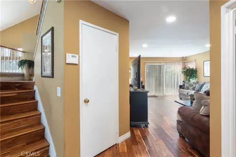 Entry Way - 11541 Plane Tree, Fontana, CA 92337 photo 5 of 6