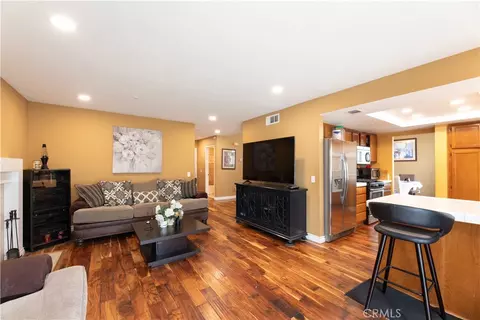Living - 11541 Plane Tree, Fontana, CA 92337 photo 4 of 5