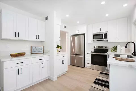 519 Breezewood Ct, Brea, CA 92821