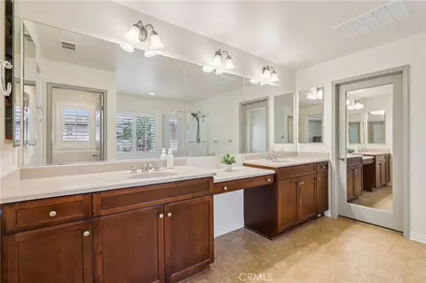 Bath - 24892 Pine Mountain Ter, Corona, CA 92883 photo 2 of 6