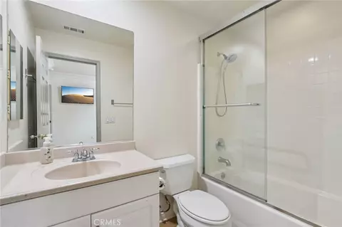 Bath - 24892 Pine Mountain Ter, Corona, CA 92883 photo 4 of 6