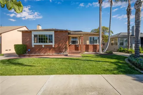 6142 Oliva Ave, Lakewood, CA 90712