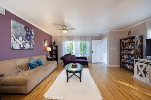 2716 De Frst, Long Beach, CA 90806