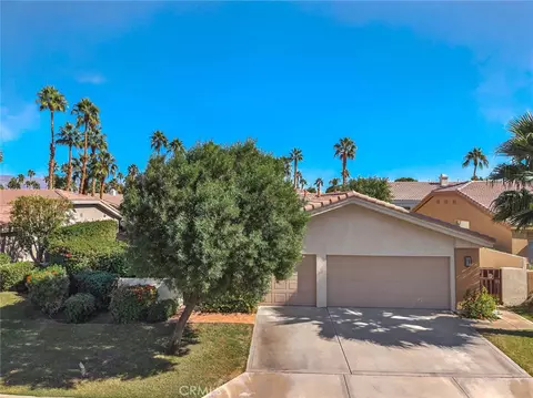 47850 Via Trieste, La Quinta, CA 92253