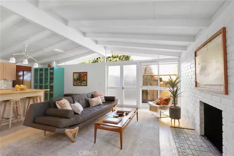 3012 Roxanne Ave, Long Beach, CA 90808