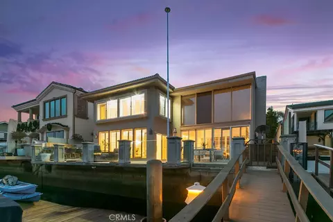 16712 Baruna, Huntington Beach, CA 92649