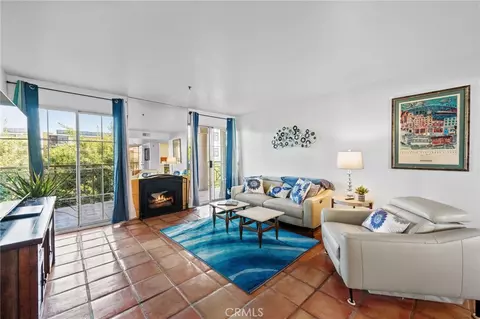 801 Pine Ave #304, Long Beach, CA 90813