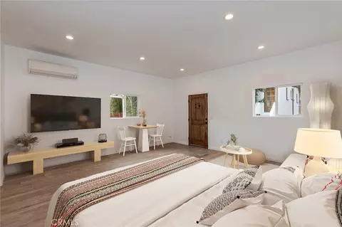 Bedroom - 100 W Tremont, Pasadena, CA 91103 photo 5 of 5