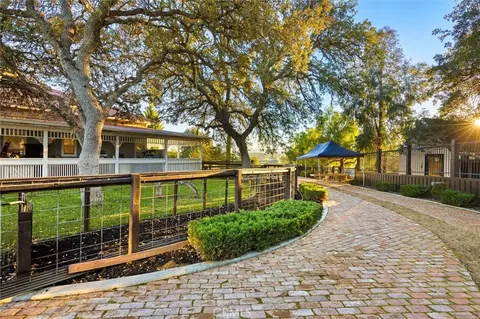 6970 Benton, Paso Robles, CA 93446 photo 59