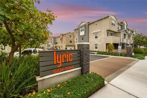 16428 Whittier Blvd #6, Whittier, CA 90603