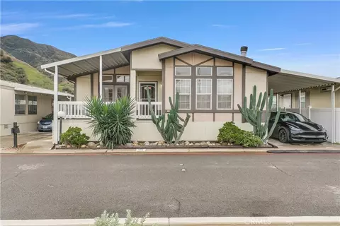 4901 Green River Rd #102, Corona, CA 92878