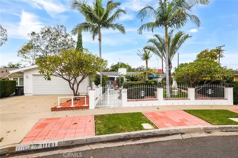 11101 Martha Ann Dr, Rossmoor, CA 90720