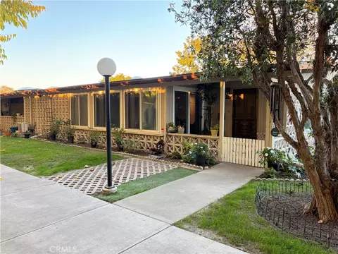 13361 El Dorado Dr M8-201a, Seal Beach, CA 90740
